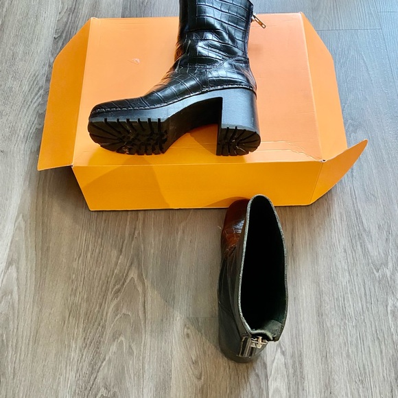 Swedish Hasbeens Black Platform Boots - Picture 2 of 10